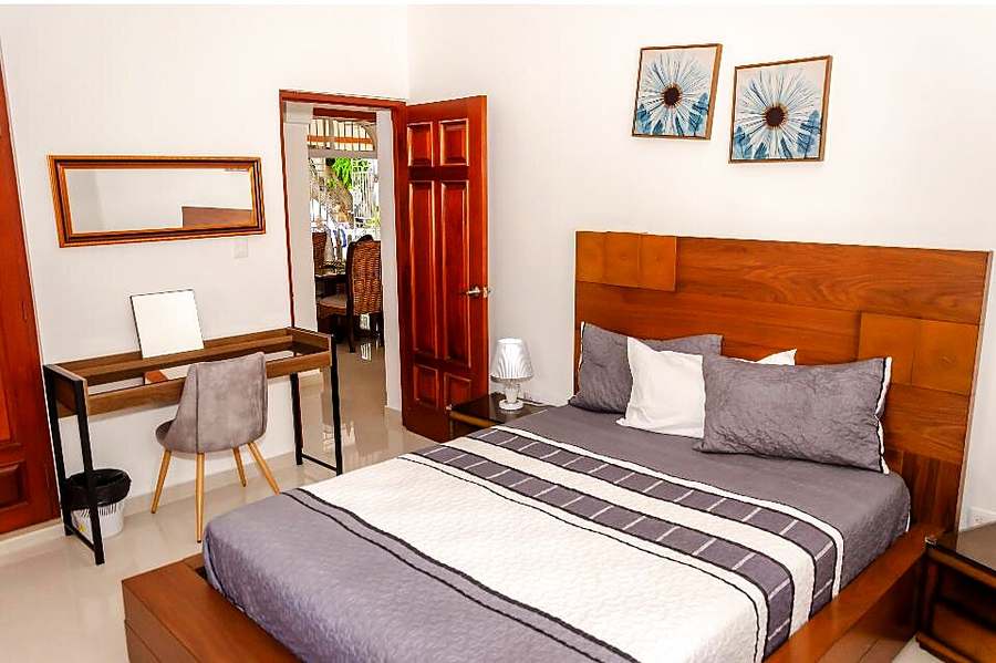 Chambre Jardin avec coin bureau